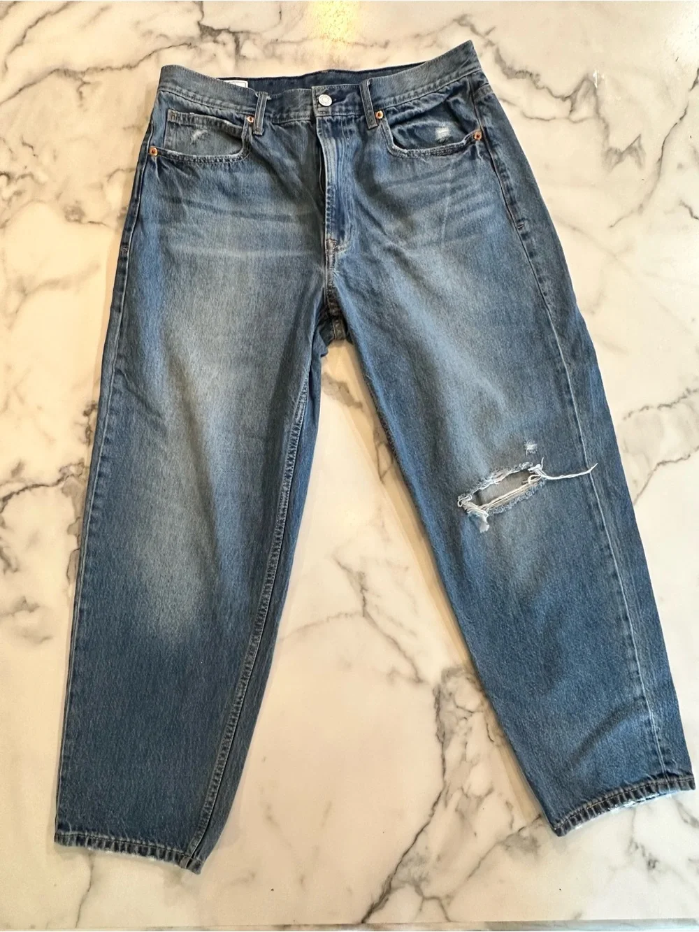 Gap High Rise Barrel Jeans 8R